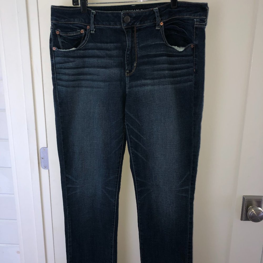American Eagle super stretch straight jeans 18L
